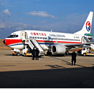 三女河空运航空快运业稳步发展的原因是什么？